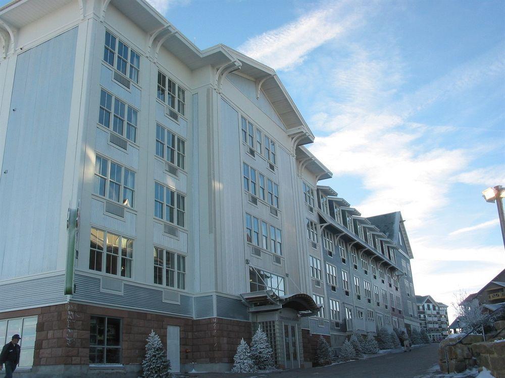 Expedition Station Snowshoe Exterior photo